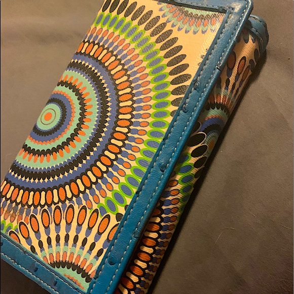 Mandala Geometric Trifold Leatherette Wallet - Picture 2 of 11